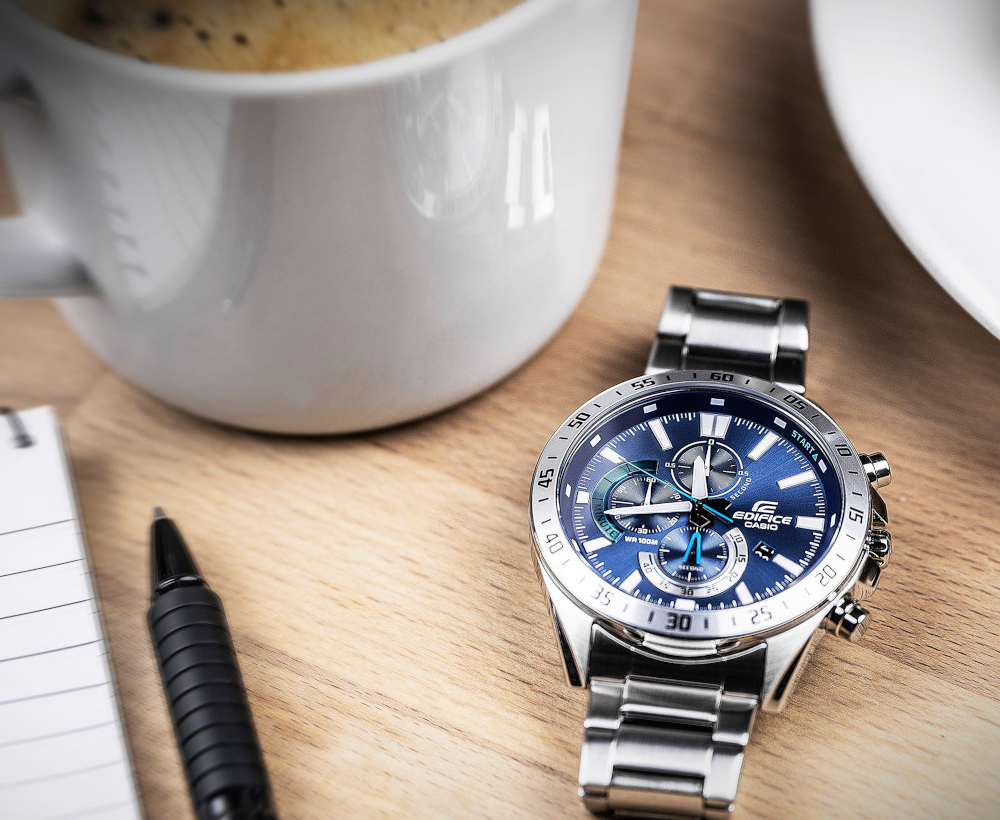 Pánské hodinky CASIO EDIFICE EFV-620D-2AVUEF